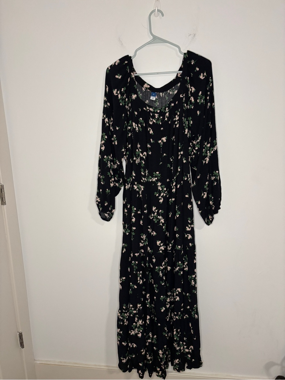 Old Navy Tiered Maxi Swing Dress Sz XL Tall Boho Whimsygoth Prairie Dark Floral